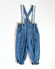 Load image into Gallery viewer, Vintage Denim/Floral Suspender Pants 24M (85cm)
