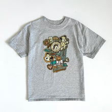 Load image into Gallery viewer, USED Disney Fort Wilders Camp T-shirt Youth S (120cm)
