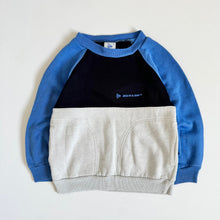 Load image into Gallery viewer, Vintage Dunlop Sweatshirt  Youth S/6 (115-120cm)
