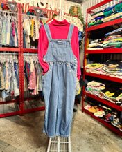 Load image into Gallery viewer, Vintage Weebok Flower Embroidered Denim Overall &amp; Pink Turtleneck Set Kids 6 (120cm)
