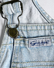 Load image into Gallery viewer, Vintage GUESS Light Washed Denim Short Overall 4Y (100-110cm)

