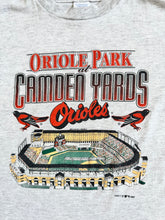 Load image into Gallery viewer, Vintage 1997 MLB Baltimore Orioles T-shirt Kids 10/12 (135-140cm)
