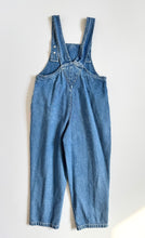 Load image into Gallery viewer, Vintage Weebok Flower Embroidered Denim Overall &amp; Pink Turtleneck Set Kids 6 (120cm)
