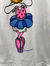 Load image into Gallery viewer, Vintage Disney Ballerina Daisy Raglan T-shirt (115-120cm)
