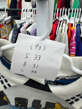 Load image into Gallery viewer, Vintage Snoopy &amp; Charlie Brown Sweatshirt 2T (90cm)
