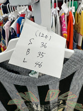 Load image into Gallery viewer, Vintage Slum Dunk Basketball Striped Sweatshirt 6/8 (120cm)
