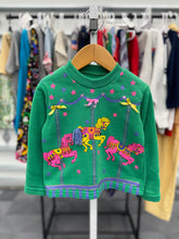 Load image into Gallery viewer, Vintage  Merry Go Round Sweatshirt 2T (90cm)
