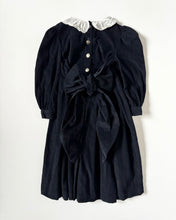 Load image into Gallery viewer, Vintage Lace Collared Black Corduroy Dress 5T (100cm)
