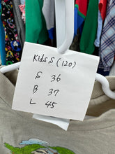 Load image into Gallery viewer, Vintage Hard Rock Cafe Oasis Animal T-shirt Kids S (120cm)
