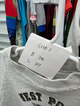 Load image into Gallery viewer, Vintage West Point U.S.M.A Sweatshirt 5T (110cm)
