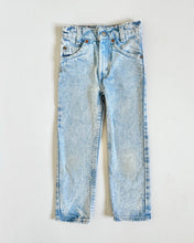 Load image into Gallery viewer, Vintage Levi’s Denim Pants Kids 6 Slim (110)
