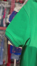 ギャラリービューアVintage 1995 Looney Tunes Taz Golf Polo Shirts Youth S/6-7 (120cm)に読み込んでビデオを見る
