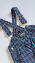 Load and play video in Gallery viewer, Vintage OshKosh B’gosh Plaids Suspender Overall Pants 5T (100-110cm)
