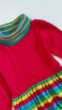 ギャラリービューアVintage Health-Tex Rainbow Turtleneck Dress Red 2/3T (90-100cm)に読み込んでビデオを見る
