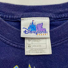 画像をギャラリービューアに読み込む, Vintage Disneyland Resort Fantasia Mickey Mouse T-shirts XS
