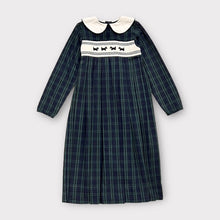 Load image into Gallery viewer, Strasburg Scotty Dog Green Plaids Smock Dress 8 (140cm)
