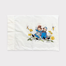 Load image into Gallery viewer, Vintage Raggedy Ann and Andy 1968 Twin Flat Sheet &amp; Pillow Case Set
