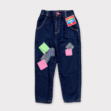 Load image into Gallery viewer, Vintage New with Tag OshKosh B’gosh Patch Denim Pants 5T (105-110cm)
