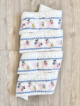 画像をギャラリービューアに読み込む, Vintage 1984 Disney Baby Mickey &amp; Minnie Mouse Crib Bed Bumper
