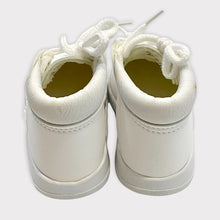 Load image into Gallery viewer, New/Deadstock Mi Angel Lace Up Train Embroidery Shoes White
